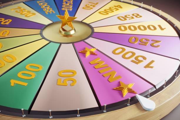 Wolf Gold slot game interface showing five reels and control panel